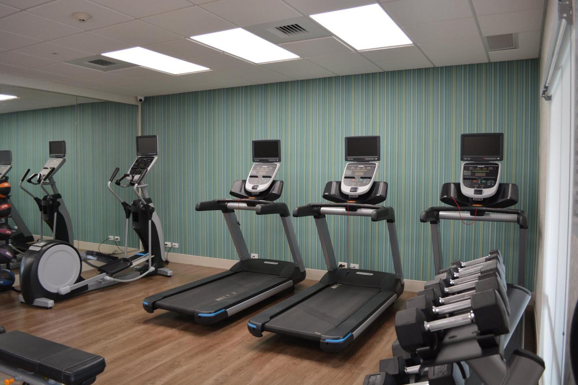 Holiday Inn Express & Suites ลิเบอรัล ภายนอก รูปภาพ