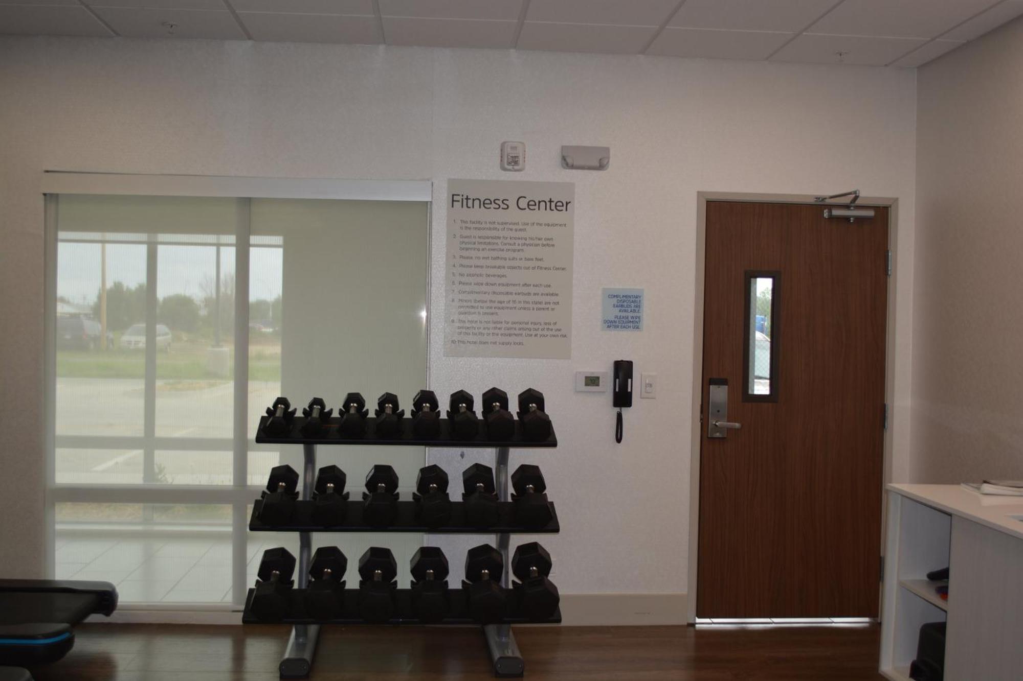 Holiday Inn Express & Suites ลิเบอรัล ภายนอก รูปภาพ