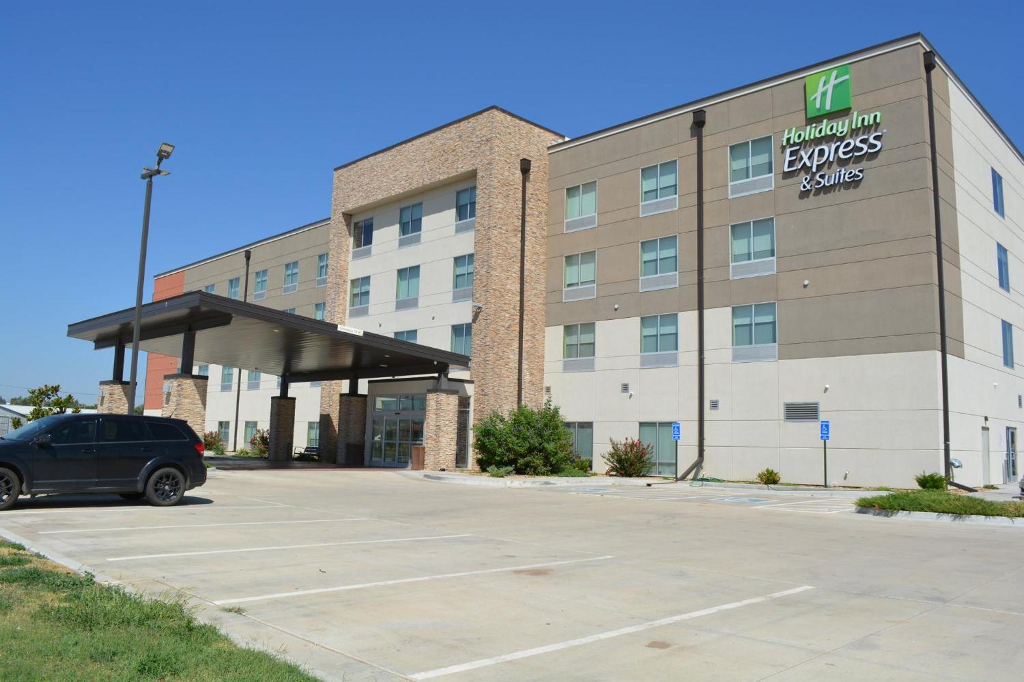 Holiday Inn Express & Suites ลิเบอรัล ภายนอก รูปภาพ
