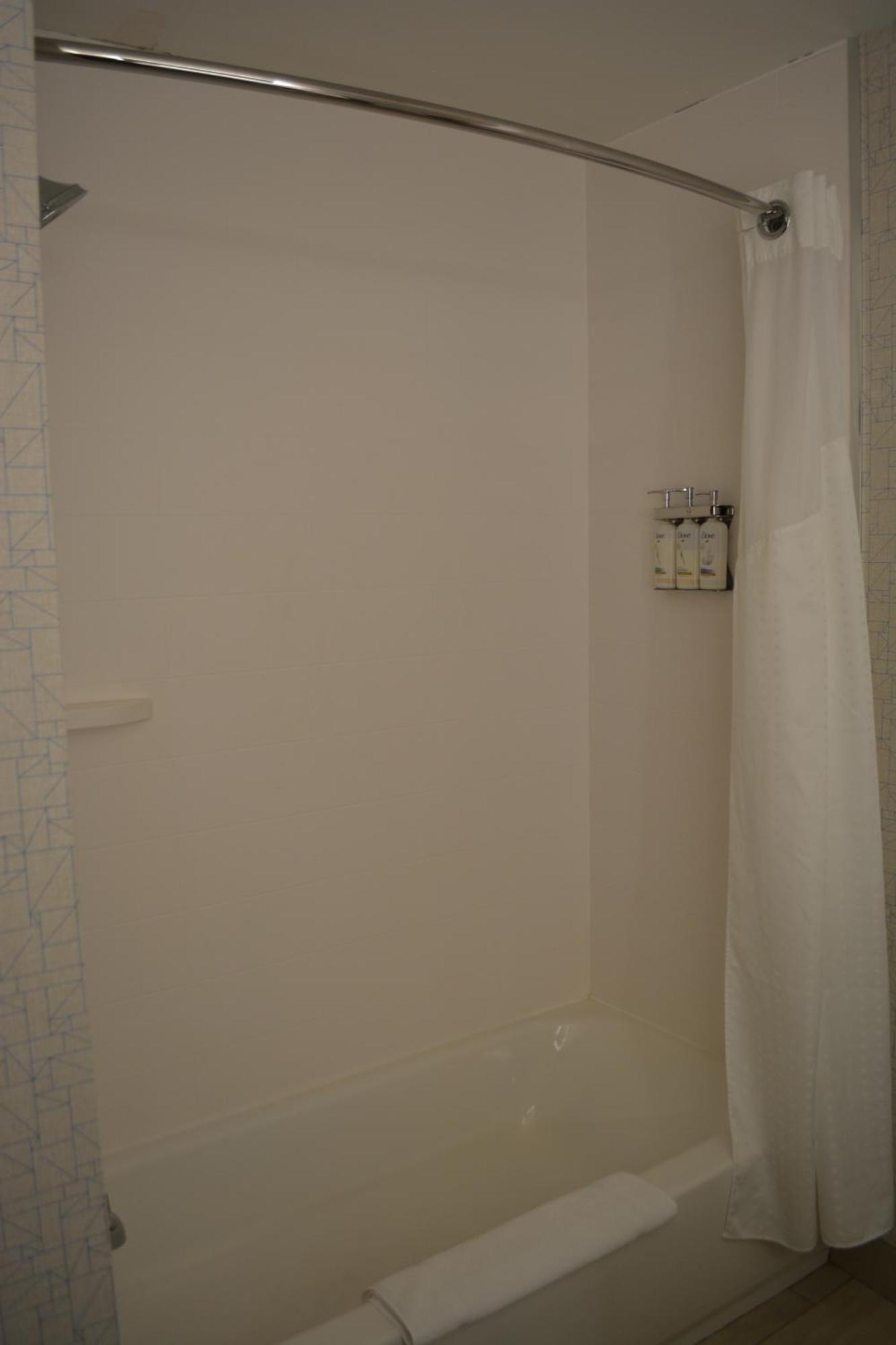 Holiday Inn Express & Suites ลิเบอรัล ภายนอก รูปภาพ
